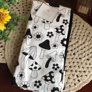 Black and White Mushroom Print Kitchen Towels